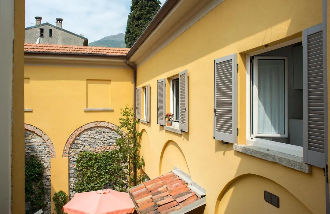 La Corte di Zizi-1